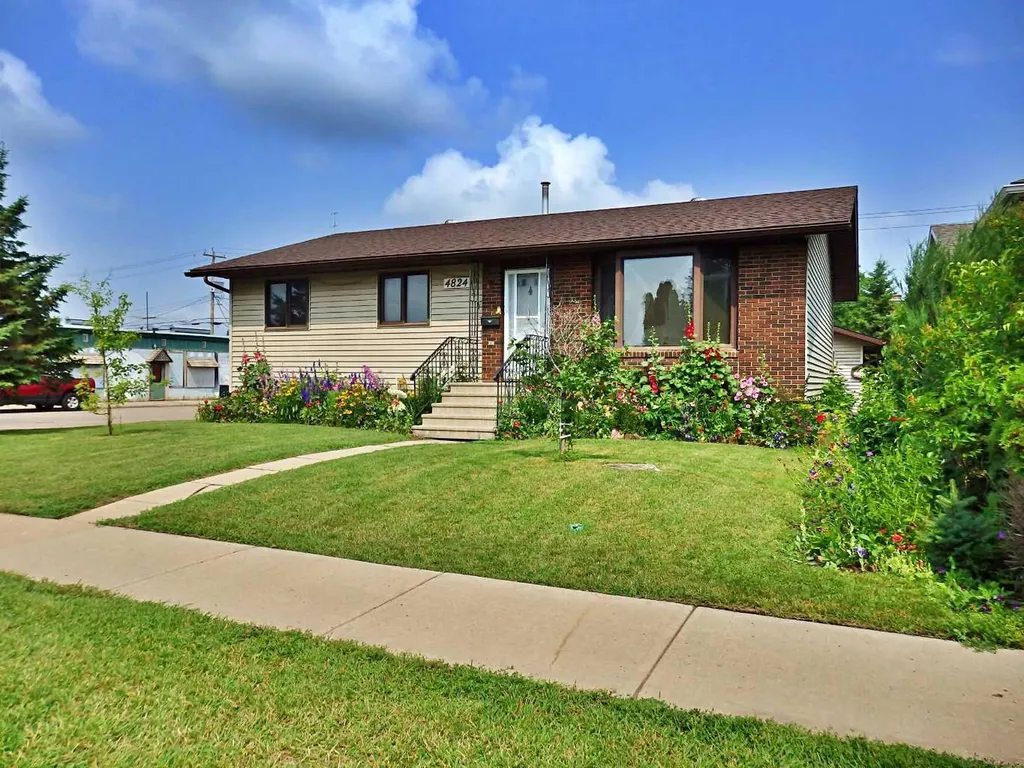 4824 49 Avenue Vermilion AB T9X1T5