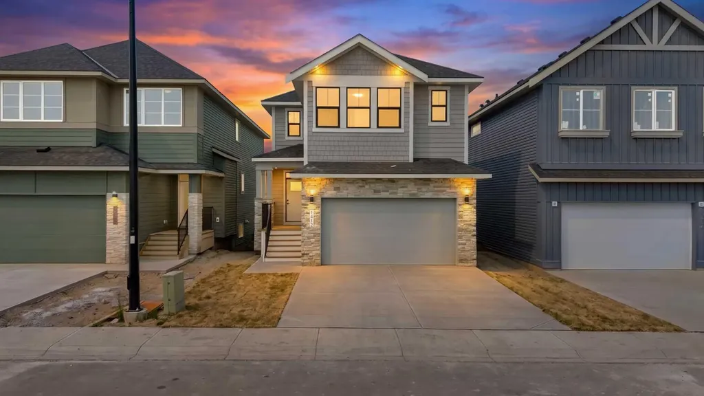 1412 South Point Villas SW Airdrie AB T4B 5P2