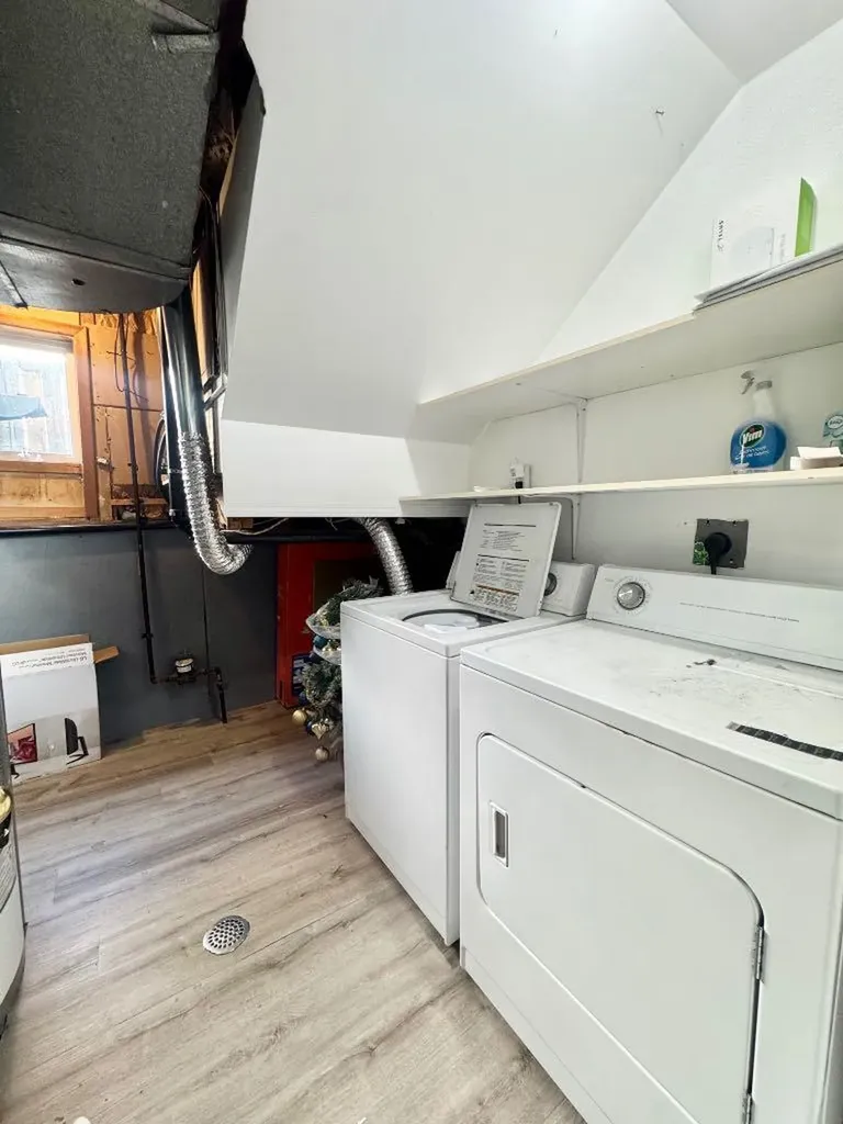 4740 56 Avenue Whitecourt AB T7S1B3