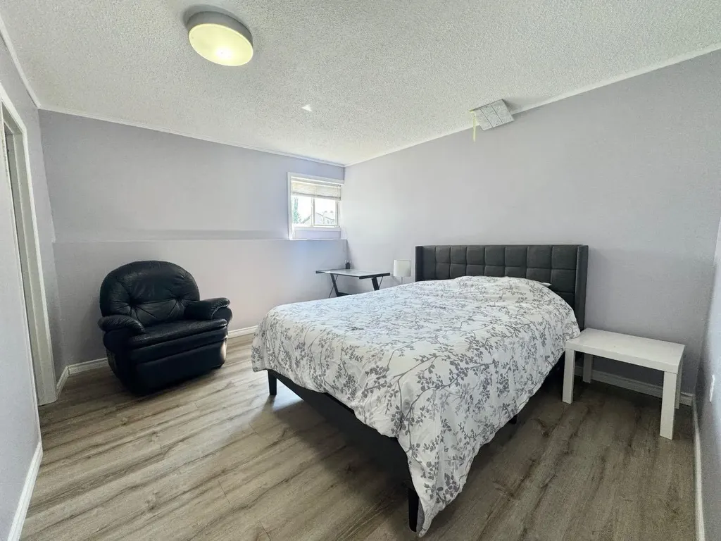 4740 56 Avenue Whitecourt AB T7S1B3