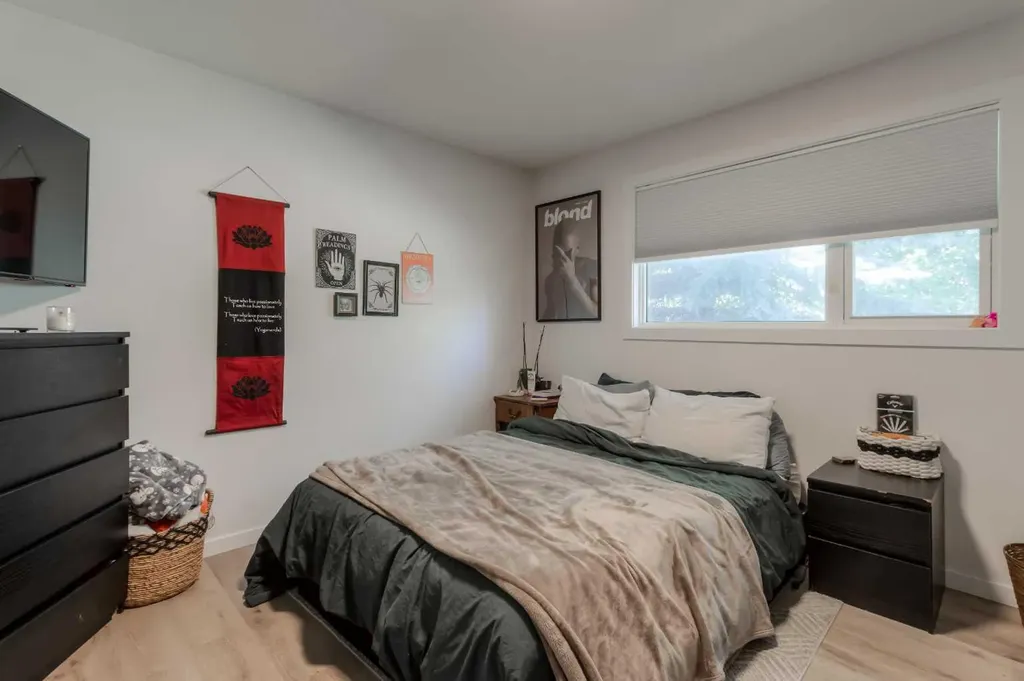 830 9 Street N Lethbridge AB T1H1Z5