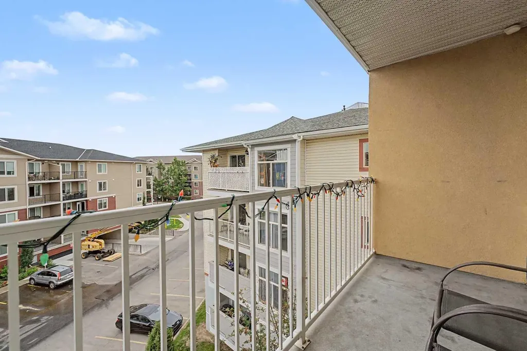 700 Willowbrook Road NW Airdrie AB T4B 0L5