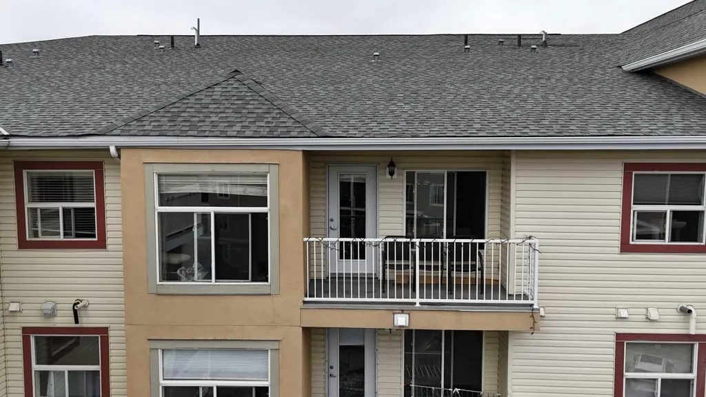 700 Willowbrook Road NW Airdrie AB T4B 0L5