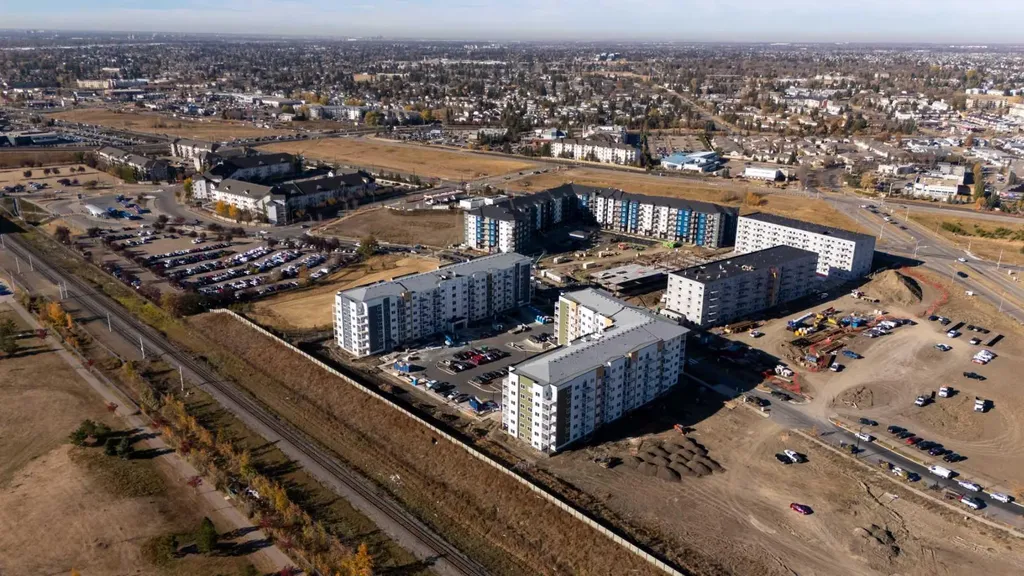 355 Clareview Station Drive Edmonton AB T5Y0C5