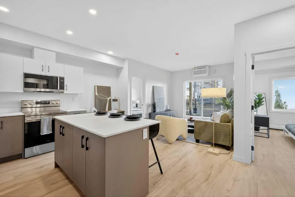 355 Clareview Station Drive Edmonton AB T5Y0C5