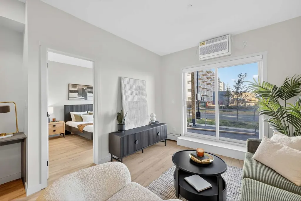 355 Clareview Station Drive Edmonton AB T5Y0C5