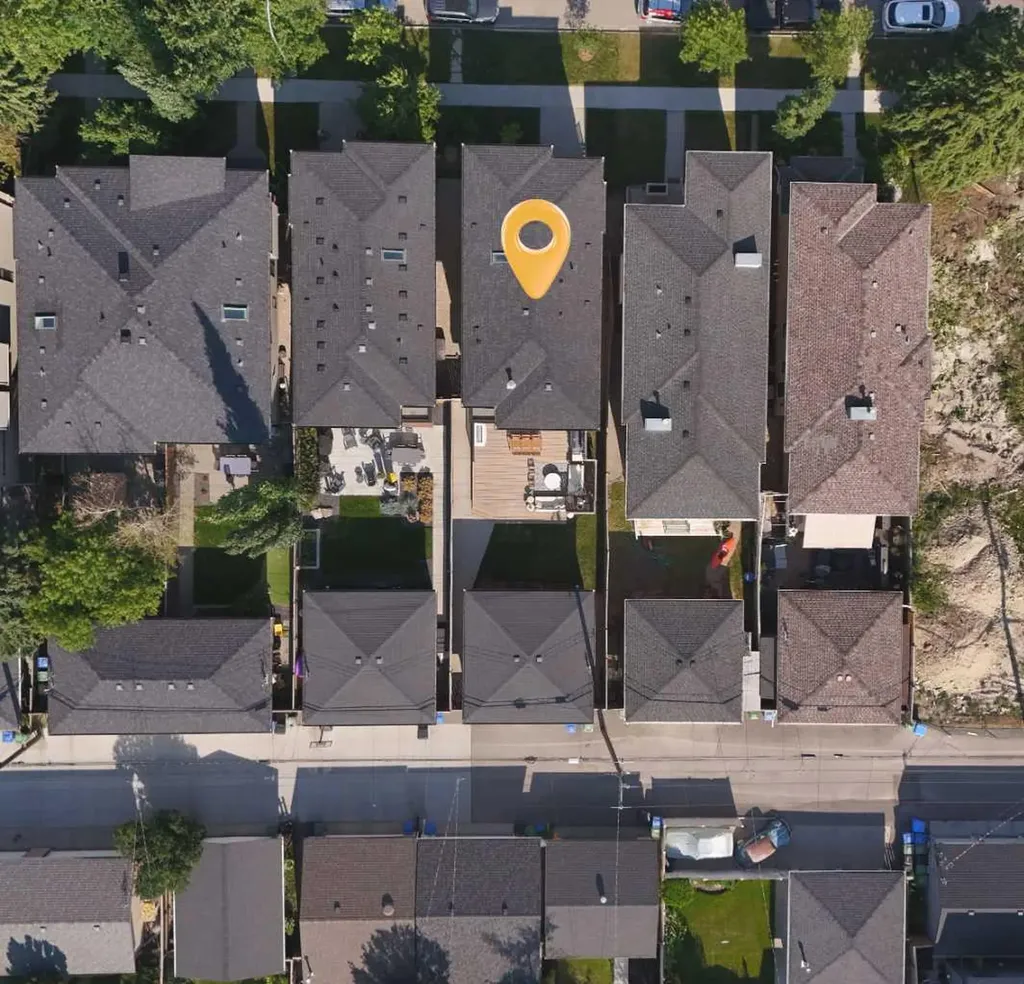 2231 26 Street SW Calgary AB T3E 2A4