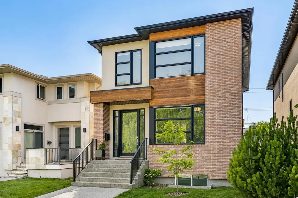 2231 26 Street SW Calgary AB T3E 2A4