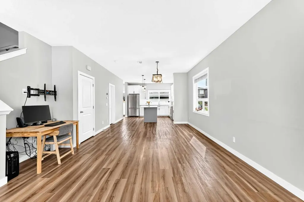 52 Wolf Creek Drive SE Calgary AB t2x4w9