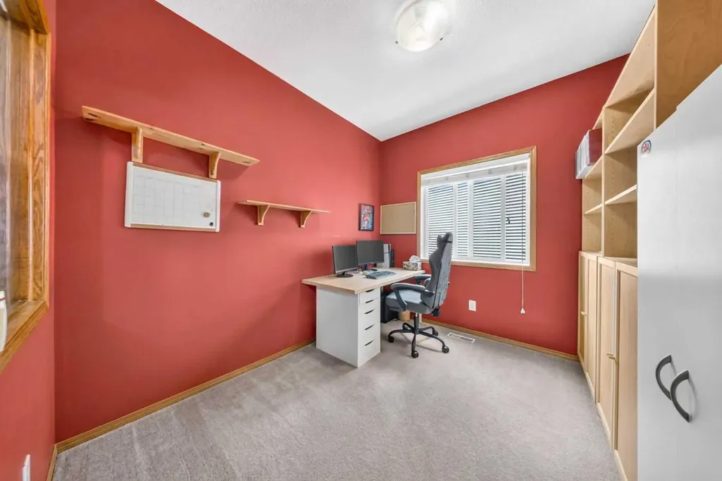 154 Saddleland Close NE Calgary AB T3J5J4