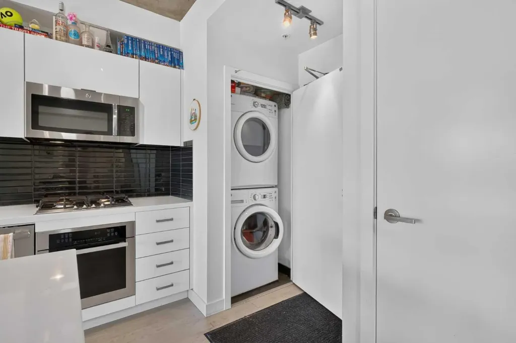 1010 6 Street SW Calgary AB T2R1B4
