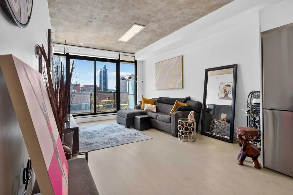 1010 6 Street SW Calgary AB T2R1B4