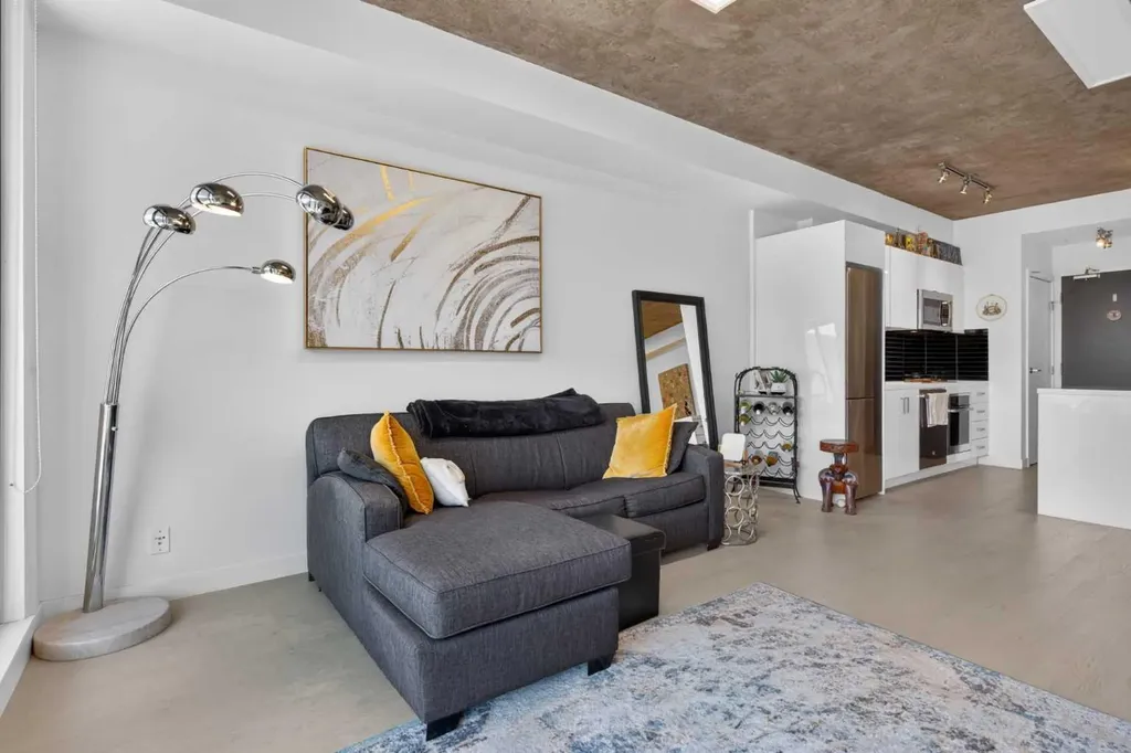 1010 6 Street SW Calgary AB T2R1B4