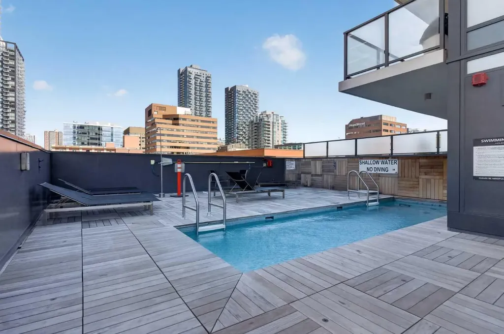 1010 6 Street SW Calgary AB T2R1B4