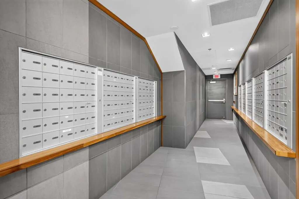 1010 6 Street SW Calgary AB T2R1B4