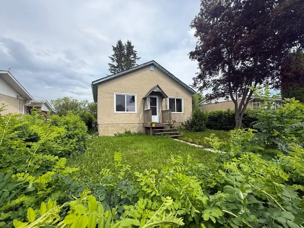 5113 Fifth Street Boyle AB T0A 0M0