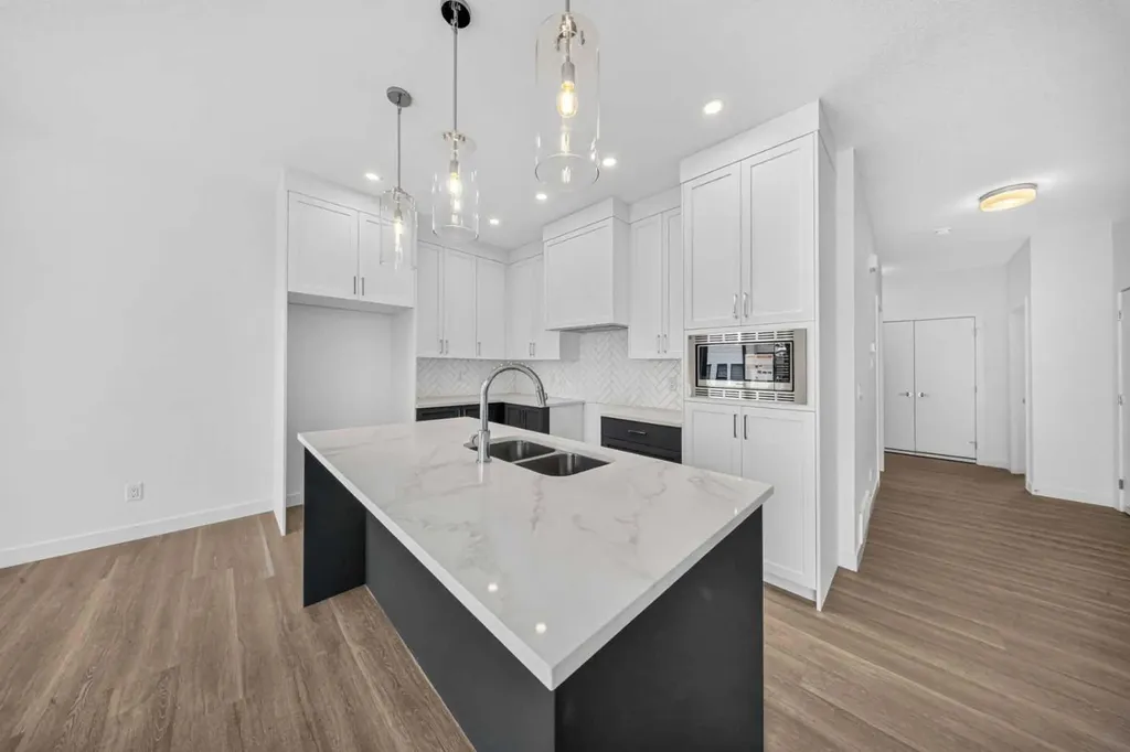 1408 South Point Villas SW Airdrie AB T4B 5P2