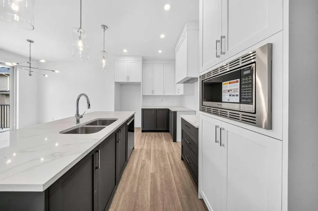 1408 South Point Villas SW Airdrie AB T4B 5P2