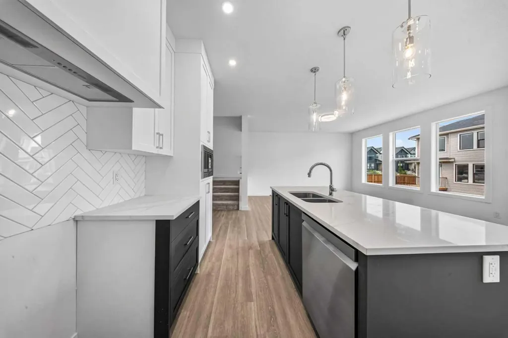 1408 South Point Villas SW Airdrie AB T4B 5P2