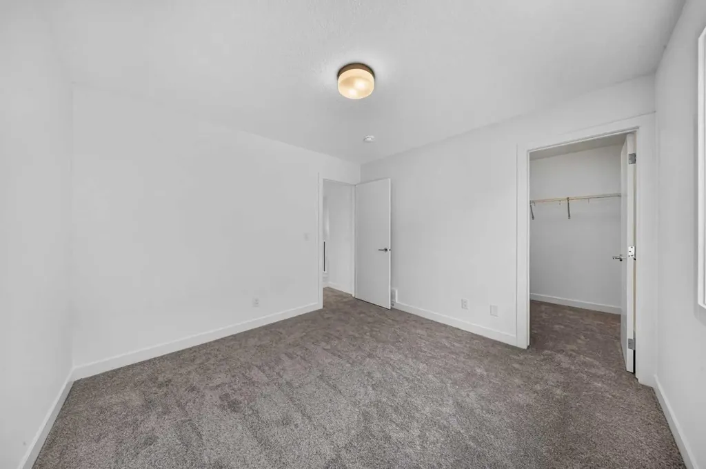1408 South Point Villas SW Airdrie AB T4B 5P2