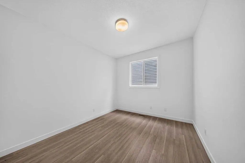 1408 South Point Villas SW Airdrie AB T4B 5P2
