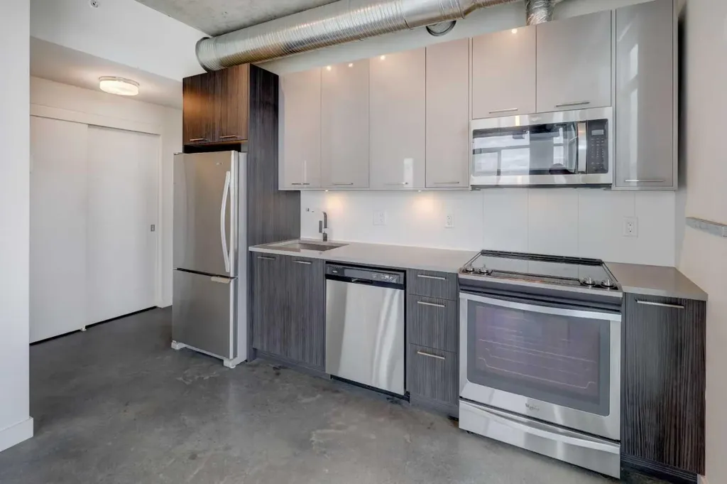 624 8 Avenue SE Calgary AB T2G 1S7