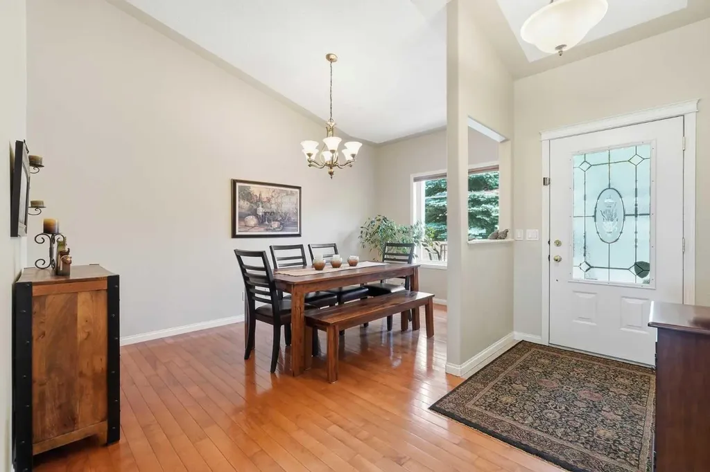 120 Sierra Morena Landing SW Calgary AB T3H 4K4
