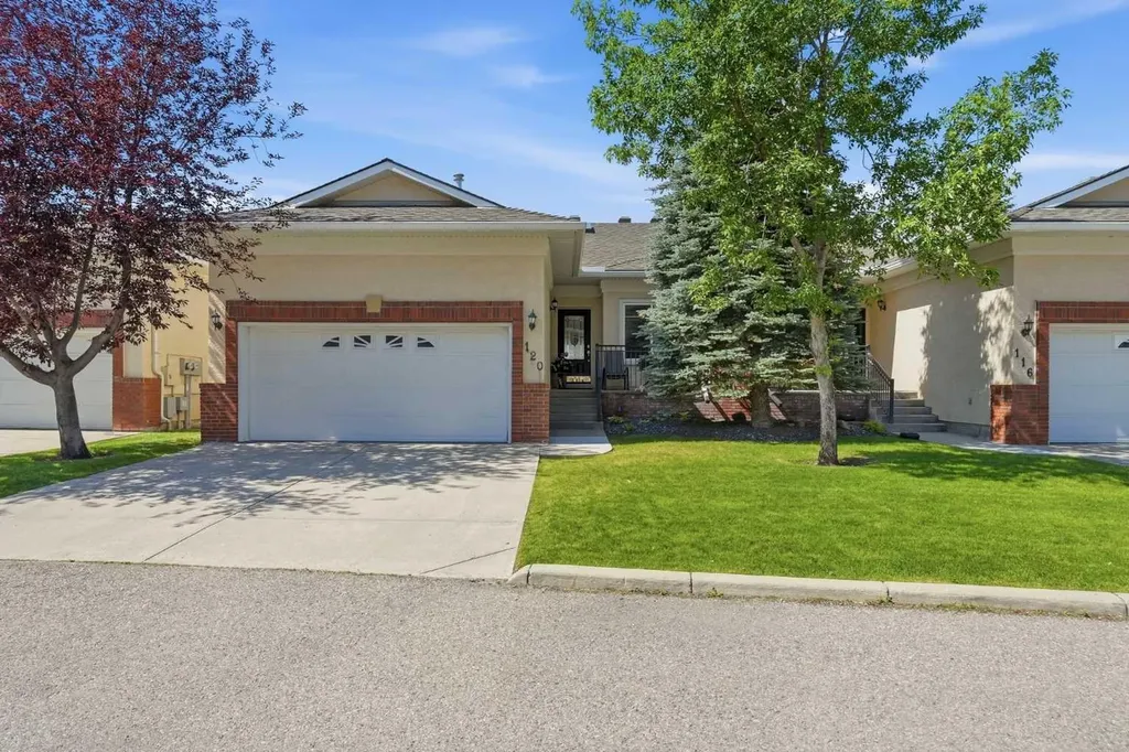 120 Sierra Morena Landing SW Calgary AB T3H 4K4