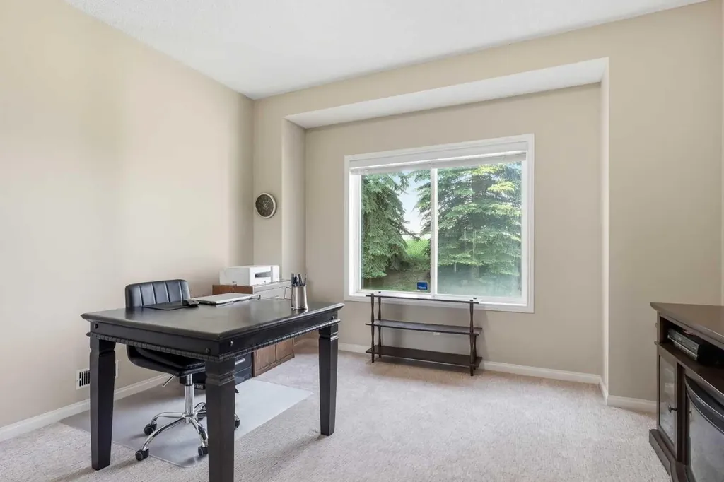 120 Sierra Morena Landing SW Calgary AB T3H 4K4
