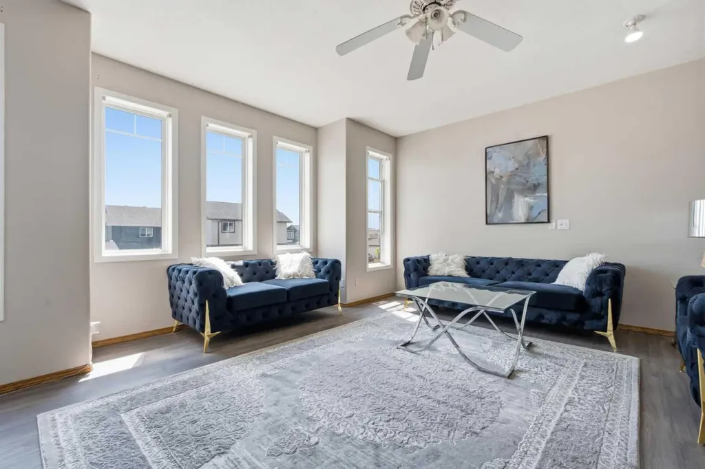 161 Saddlemead Road NE Calgary AB T3J4J3