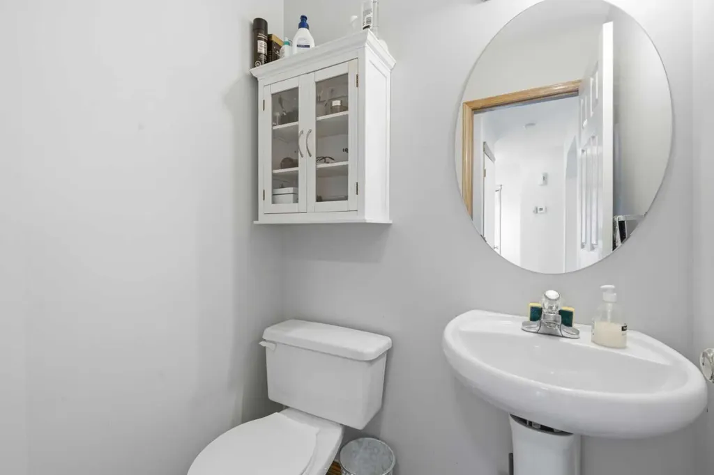 161 Saddlemead Road NE Calgary AB T3J4J3