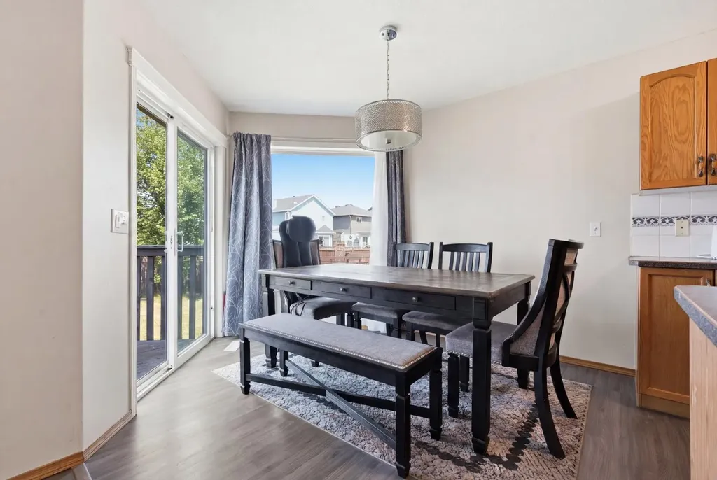161 Saddlemead Road NE Calgary AB T3J4J3