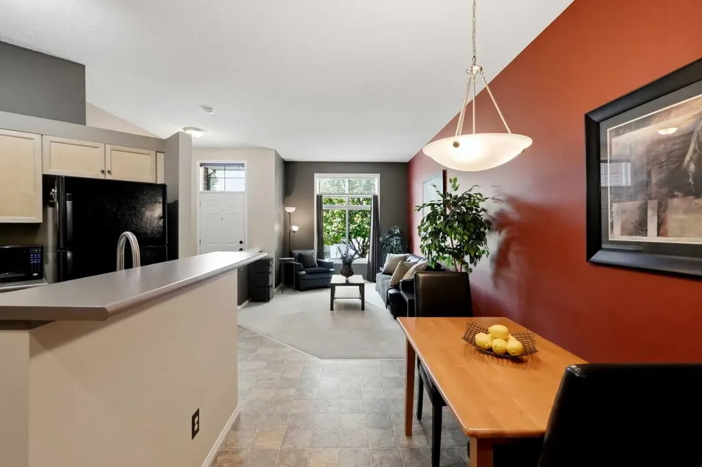 140 Promenade Way SE Calgary AB T2Z 4E9