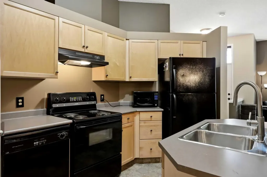 140 Promenade Way SE Calgary AB T2Z 4E9