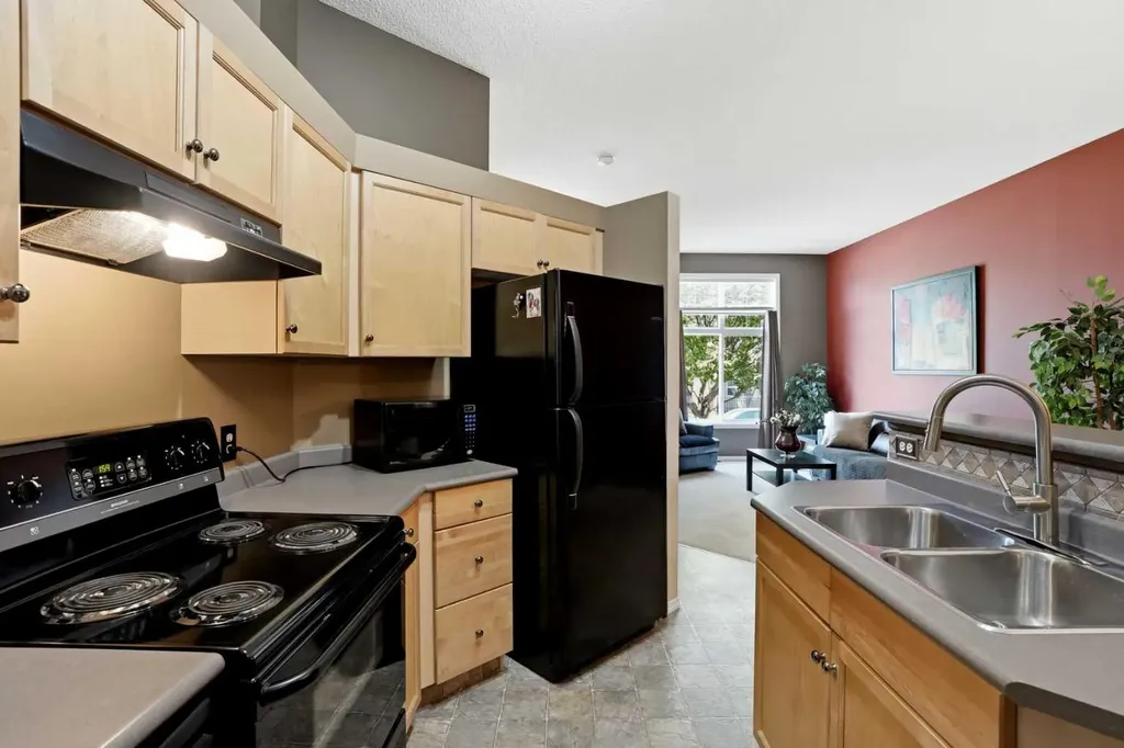 140 Promenade Way SE Calgary AB T2Z 4E9