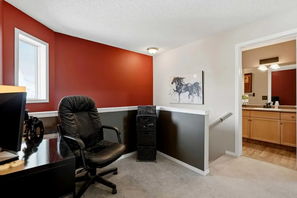 140 Promenade Way SE Calgary AB T2Z 4E9