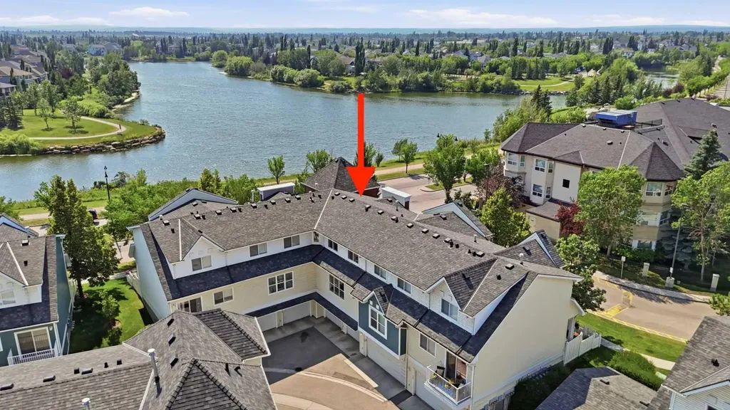 140 Promenade Way SE Calgary AB T2Z 4E9