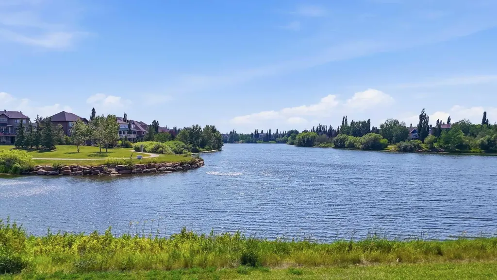 140 Promenade Way SE Calgary AB T2Z 4E9