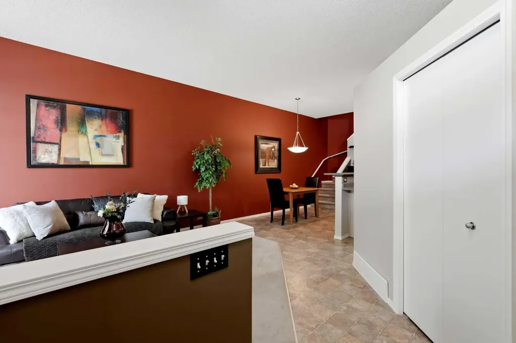 140 Promenade Way SE Calgary AB T2Z 4E9