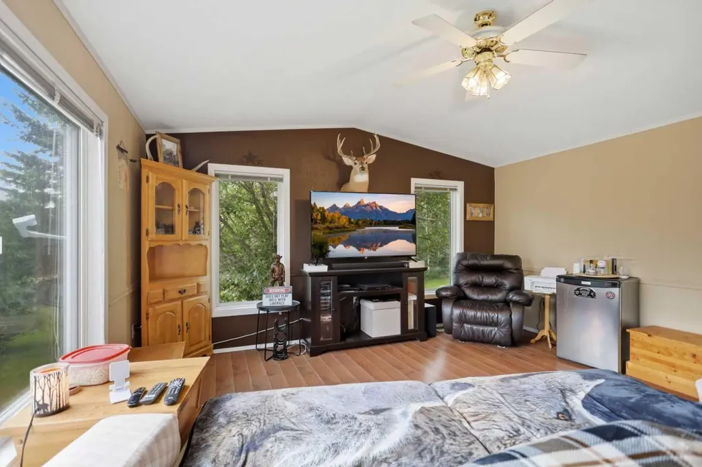404031 Range Road 5-2 Rural Clearwater County AB T0M 1H0