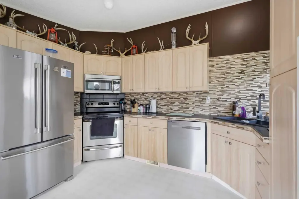 404031 Range Road 5-2 Rural Clearwater County AB T0M 1H0