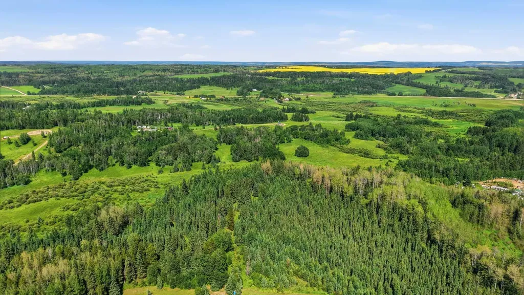 404031 Range Road 5-2 Rural Clearwater County AB T0M 1H0