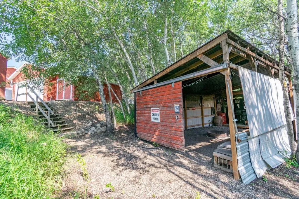 10 Destini Drive White Sands AB T0C 2L0