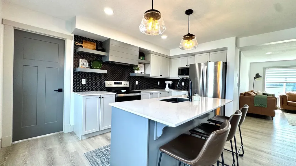 8606 72 Avenue Grande Prairie AB T8X0N9