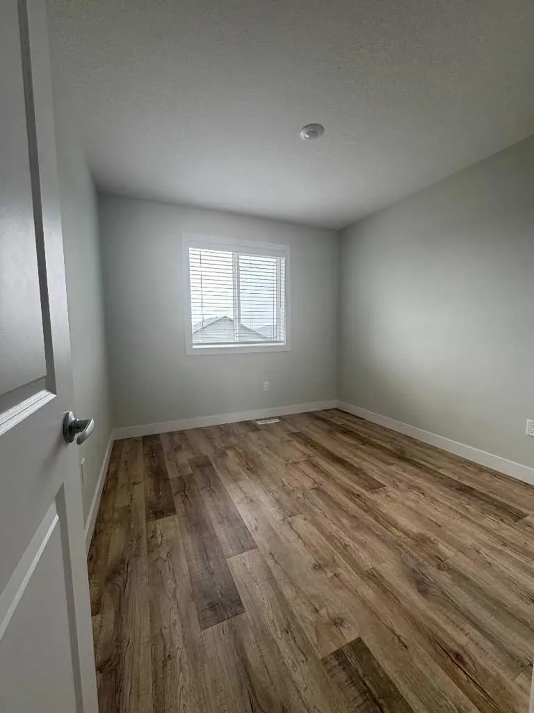 11408 96 Street Clairmont AB T8X 0W7