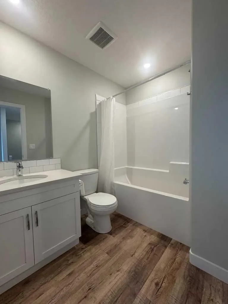 11408 96 Street Clairmont AB T8X 0W7