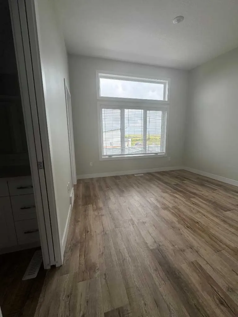 11408 96 Street Clairmont AB T8X 0W7
