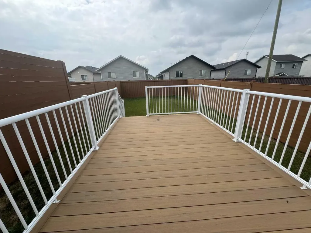11408 96 Street Clairmont AB T8X 0W7