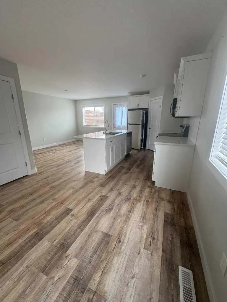 11408 96 Street Clairmont AB T8X 0W7