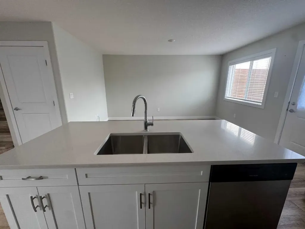 11408 96 Street Clairmont AB T8X 0W7